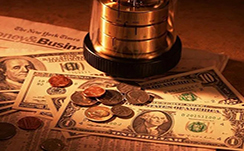 GDP负增长突袭，美联储“鹰派堡垒”能否坚守？